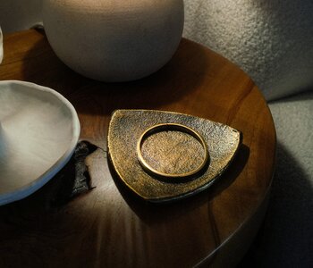 Orion Catchall, Bronze