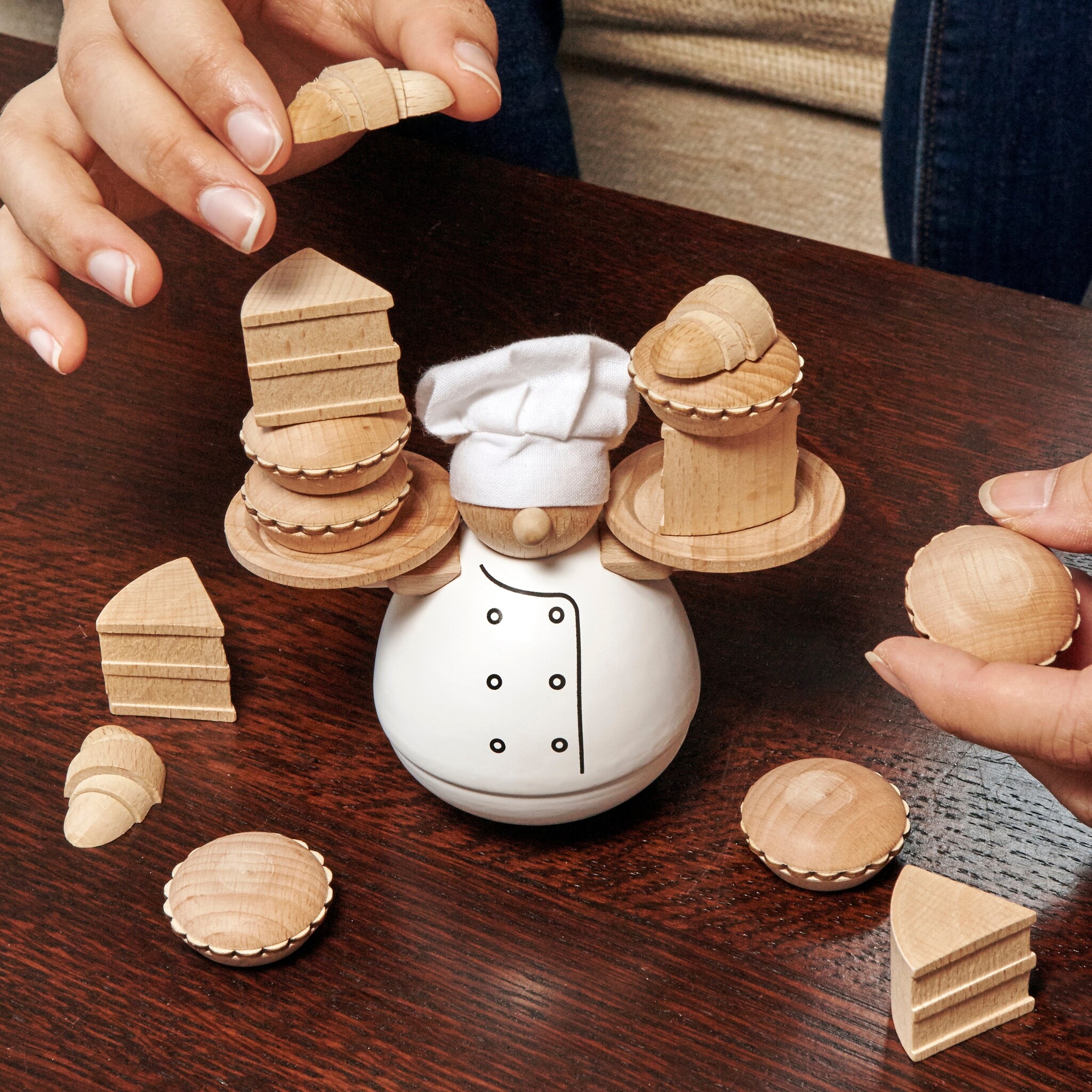 KIKKERLAND Balance the Baker