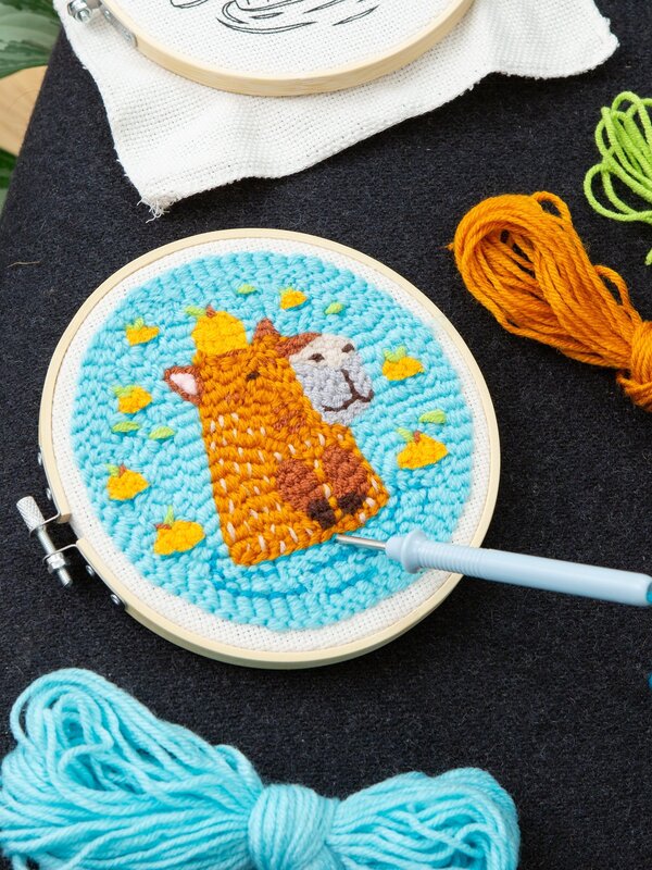 KIKKERLAND Capybara Punch Needle