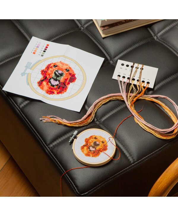 KIKKERLAND Dog Mini Cross Stitch Kit
