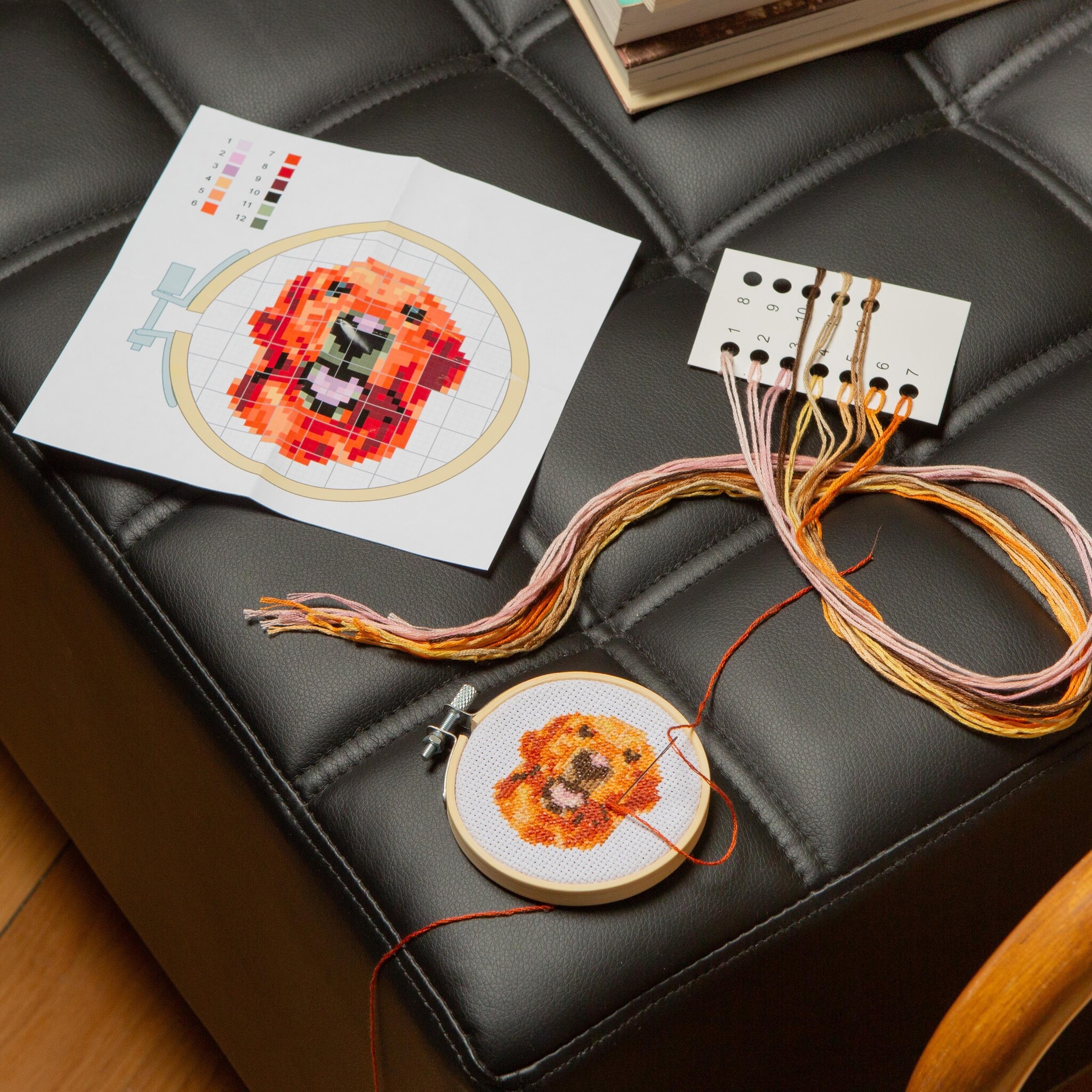 KIKKERLAND Dog Mini Cross Stitch Kit