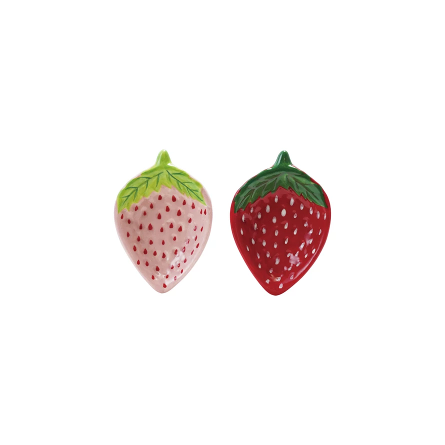 CREATIVE CO-OP Ceramic Strawberry Shaped Dish