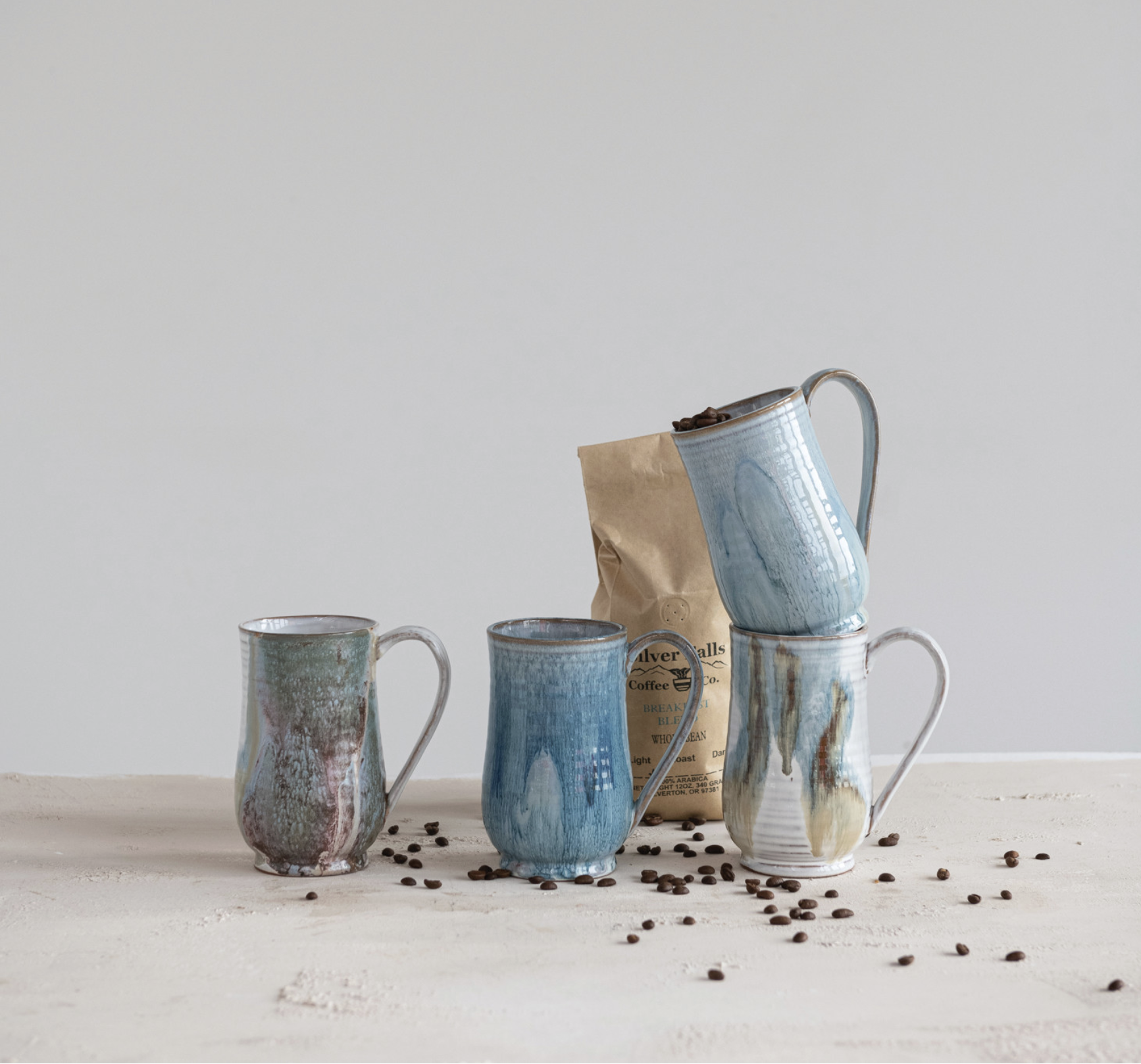 CREATIVE CO-OP 20 oz. Stoneware Mug (Asst)