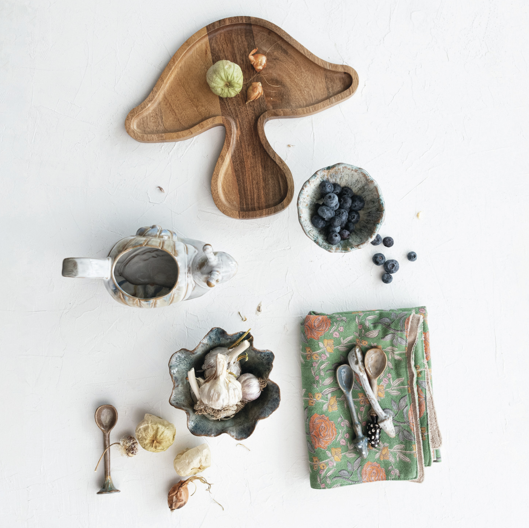 CREATIVE CO-OP Mushroom Stoneware Spoon