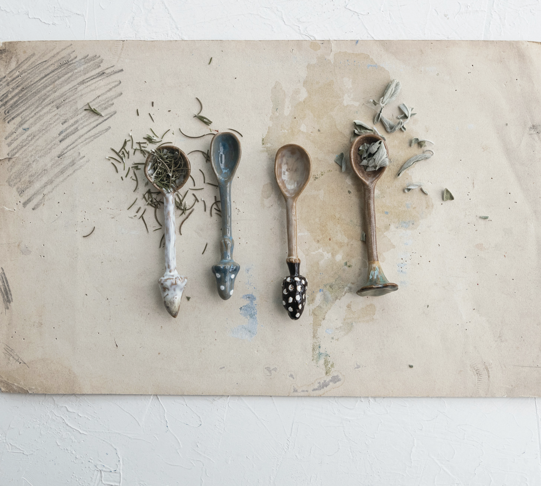 CREATIVE CO-OP Mushroom Stoneware Spoon
