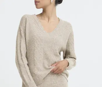 BYNikolina V-Neck Sweater