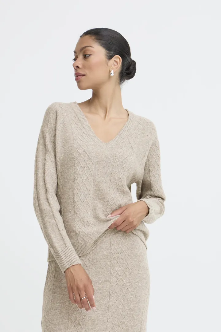 B.Young BYNikolina V-Neck Sweater