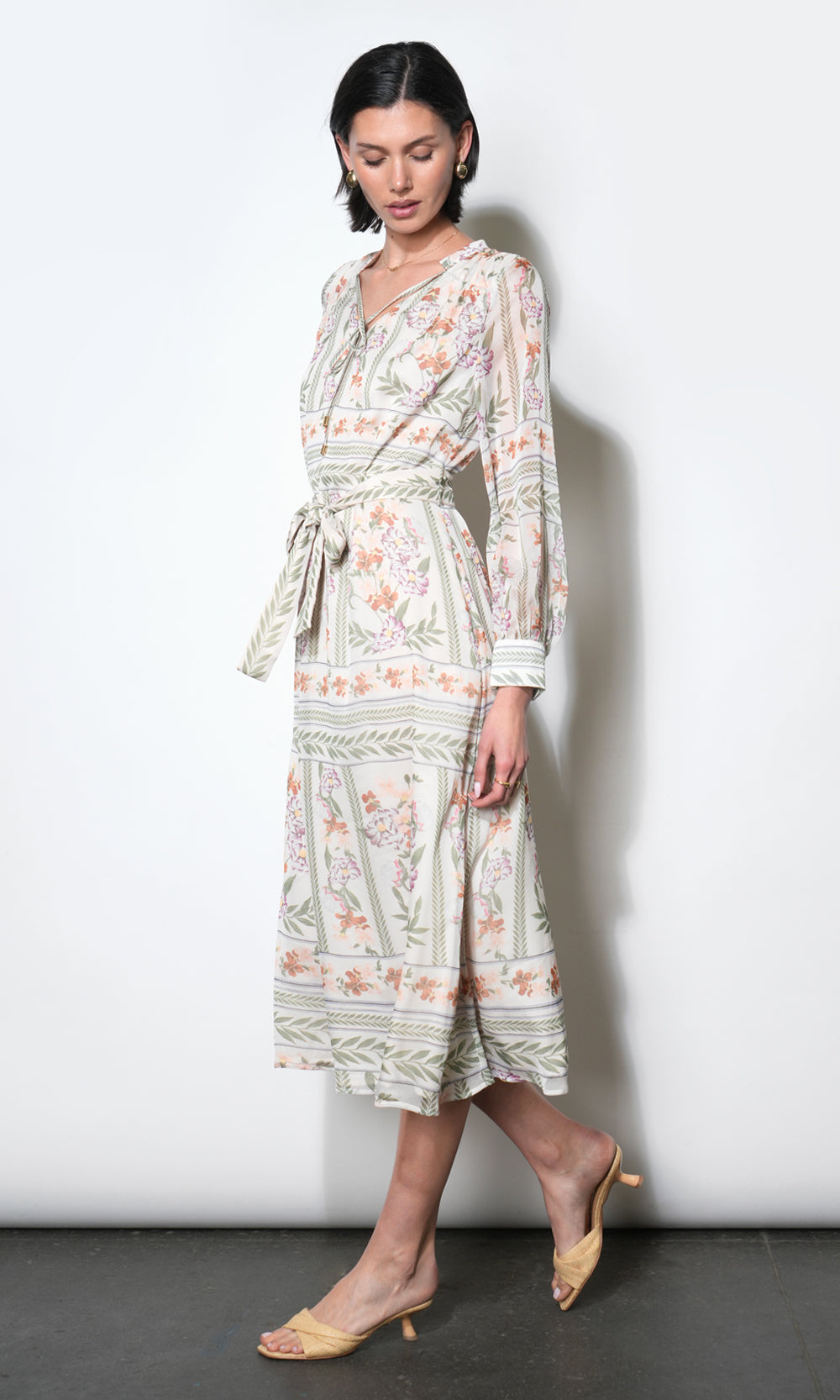 Greylin Reese Flowy Scarf Print Midi Dress w/Tie Belt
