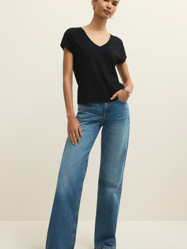 Z Supply Modern V-Neck Tee