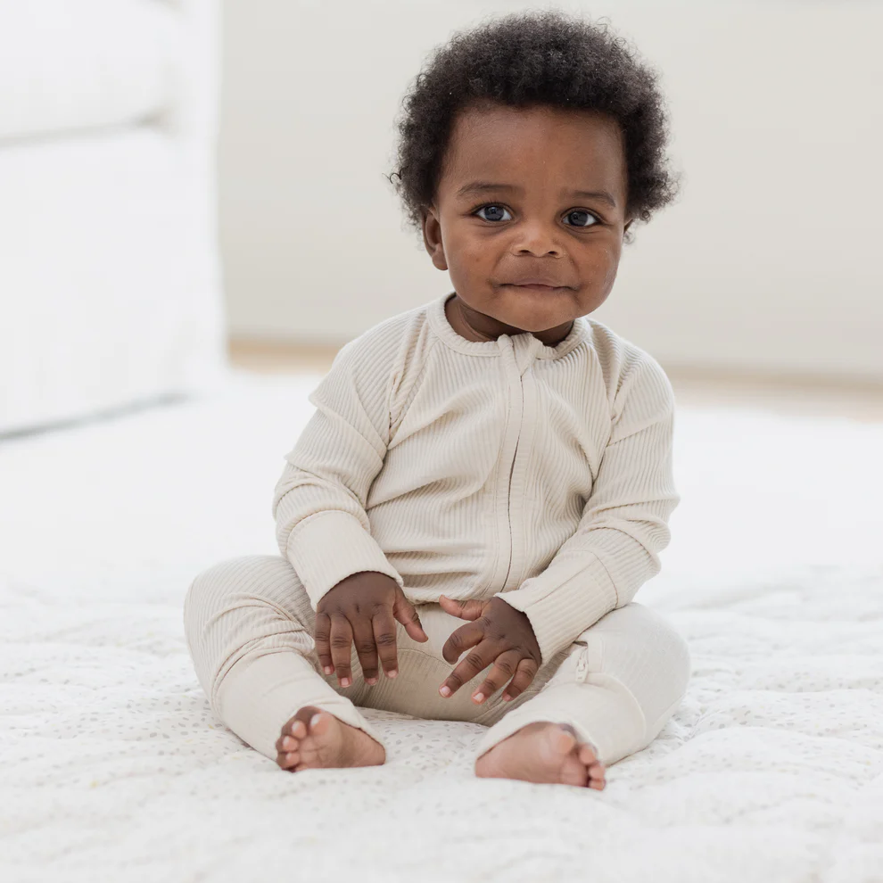 Bella Tunno Rib Zip Fit & Beanie Set