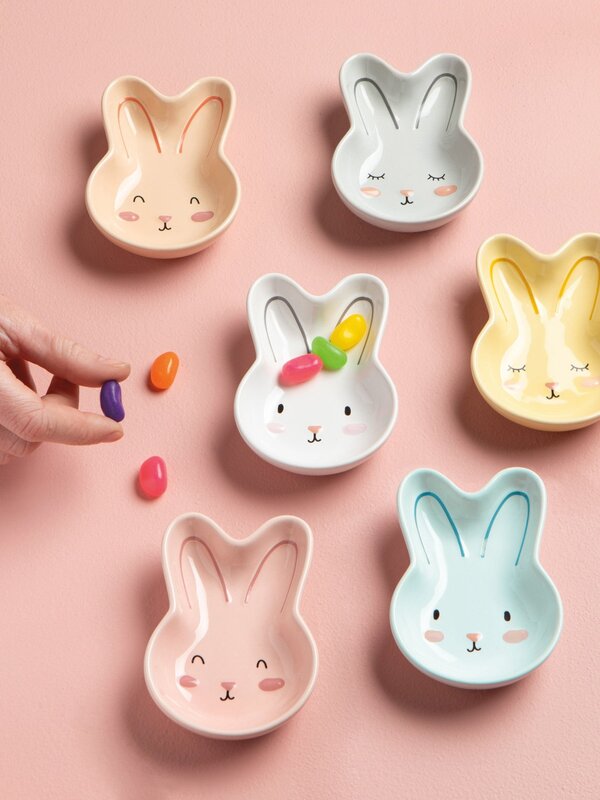 Danica Easter Pinch Bowls