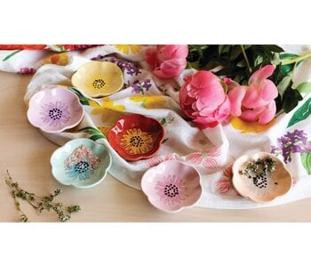 Flower Pinch Bowls