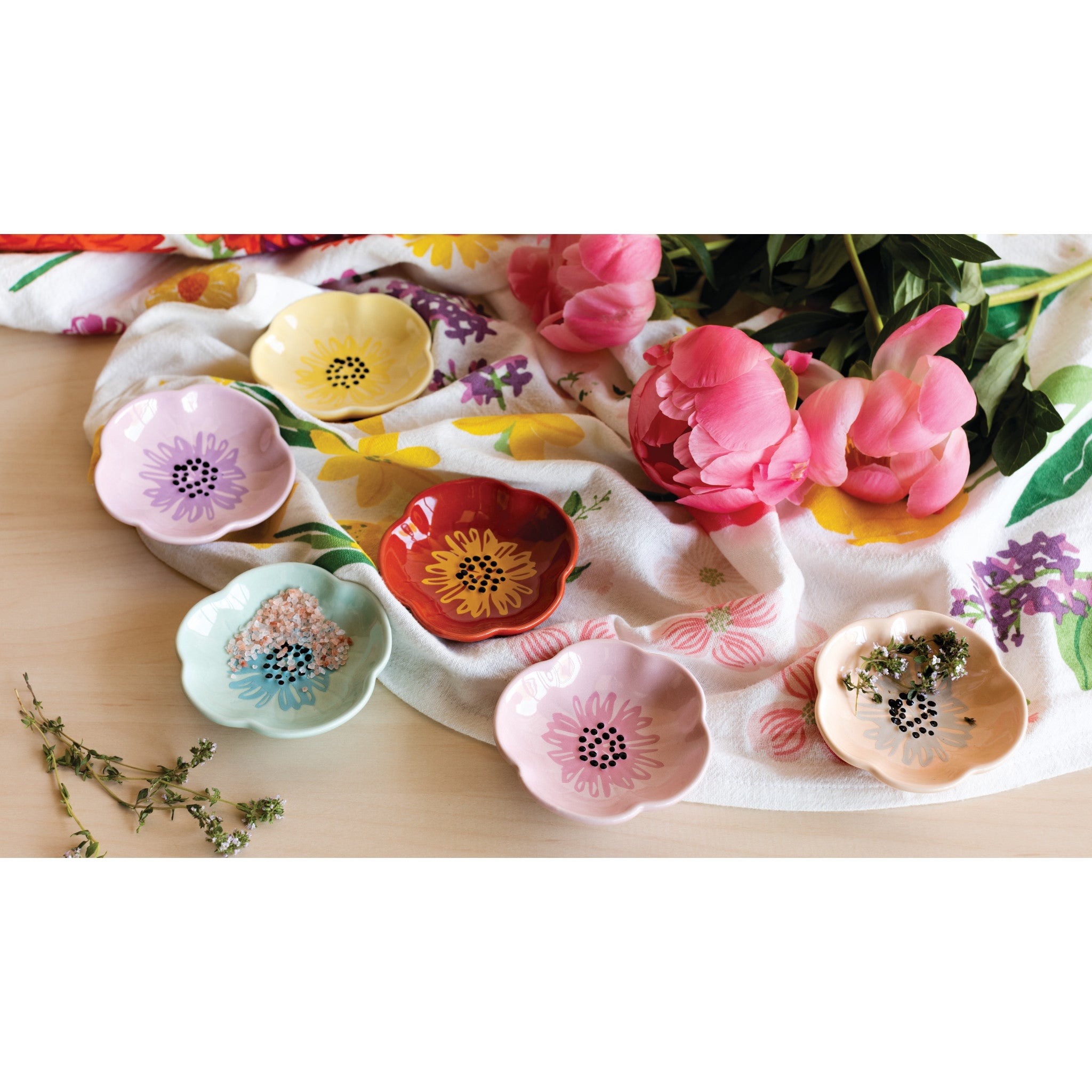 Danica Flower Pinch Bowls