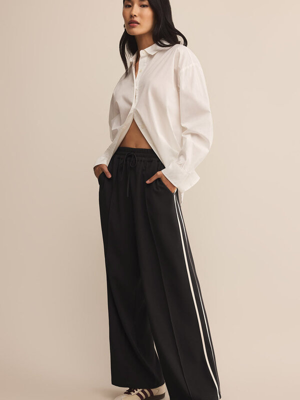 Z Supply Downtown Wide Leg Sweatpant