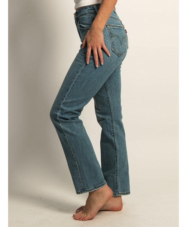 Levi Strauss & Co. 501 Curve, Play On Ref