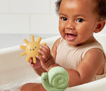 Itzy Squirt 4 Pack of Bath Toys