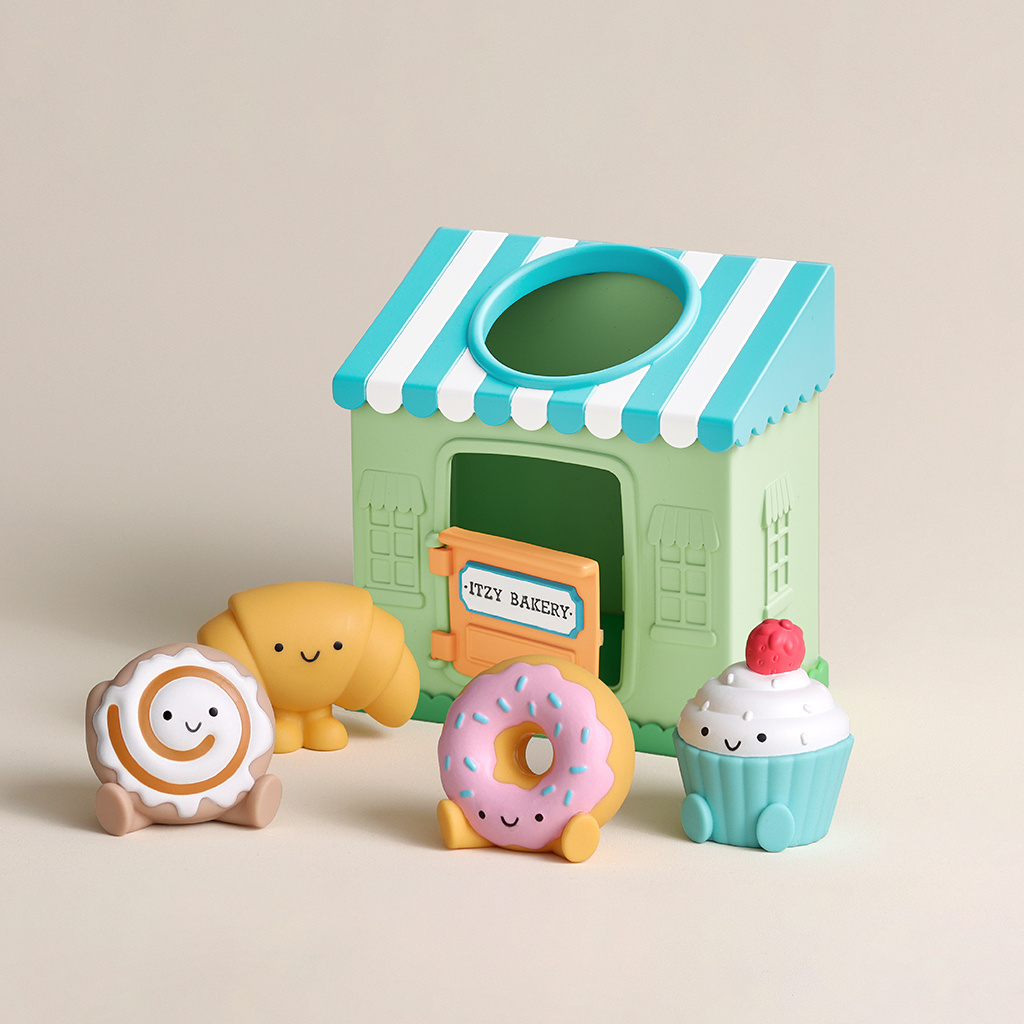 Itzy Pop & Whirl Itzy Play Bakery Spill + Fill Toy