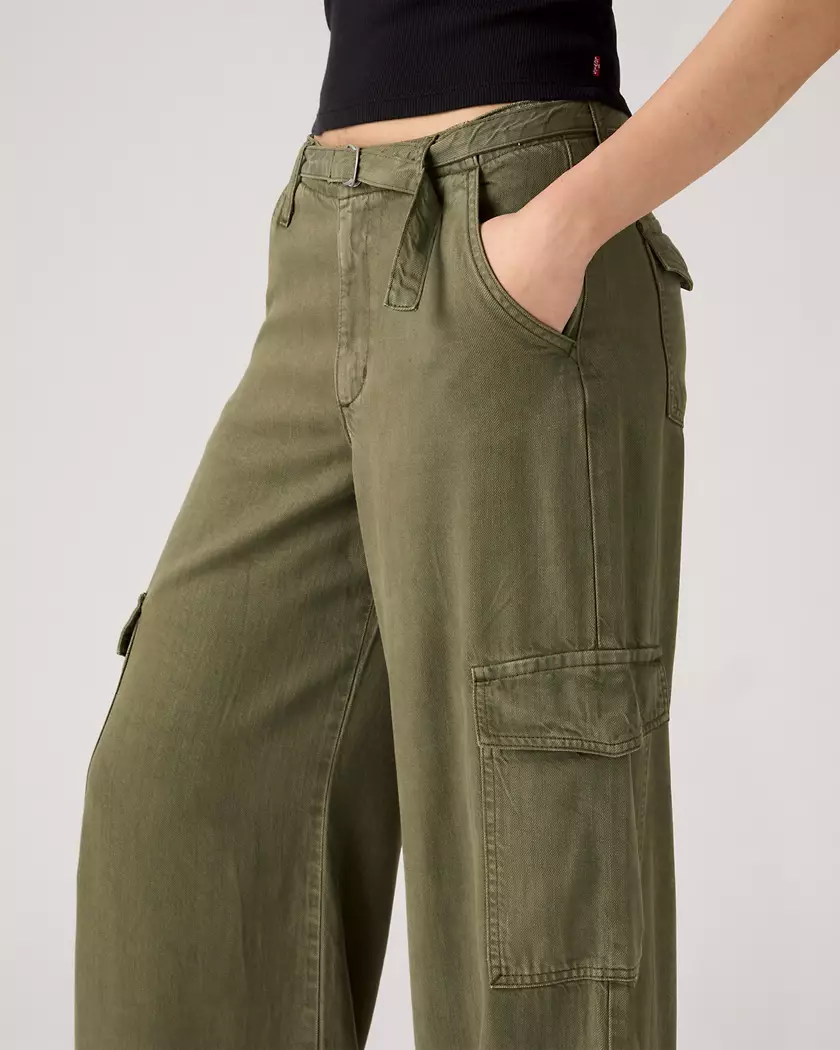 Levi Strauss & Co. Baggy Dad Cargo Tencel Pant