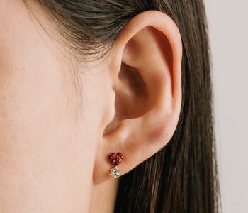 Bisou Stud Earrings, Red