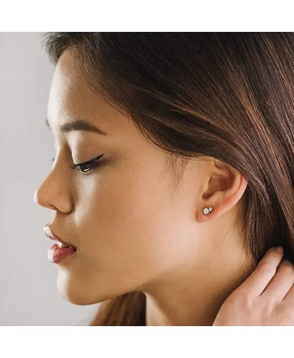 Lovers Tempo Dolce Stud Earrings, White