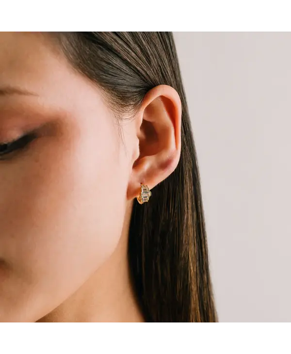 Lovers Tempo Clarice Huggie Hoop Earrings, Gold