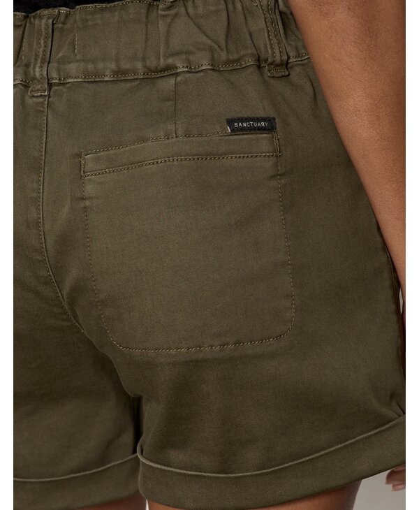 Sanctuary Wander On Short