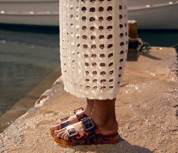 Julio Sandal, Tortoise