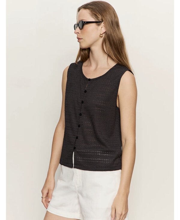 Sanctuary Textured Vacation Shell