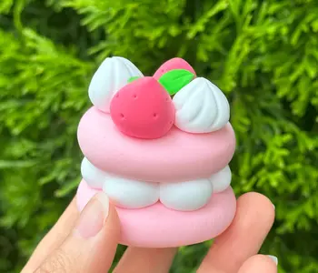 Strawberry Shortcake Clay Kit