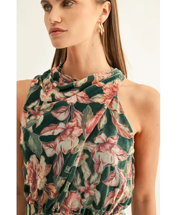adelyn rae Veda Velvet Maxi Dress