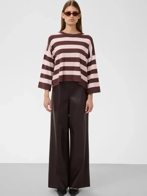 Soaked In Luxury SLSpina Boxy Pullover Cropped