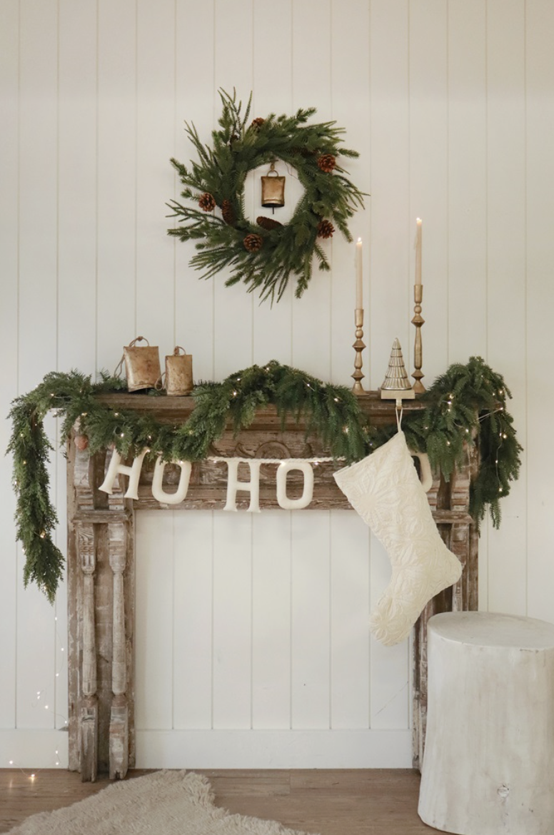 Indaba Trading Co. Ho Ho Ho Felt Garden
