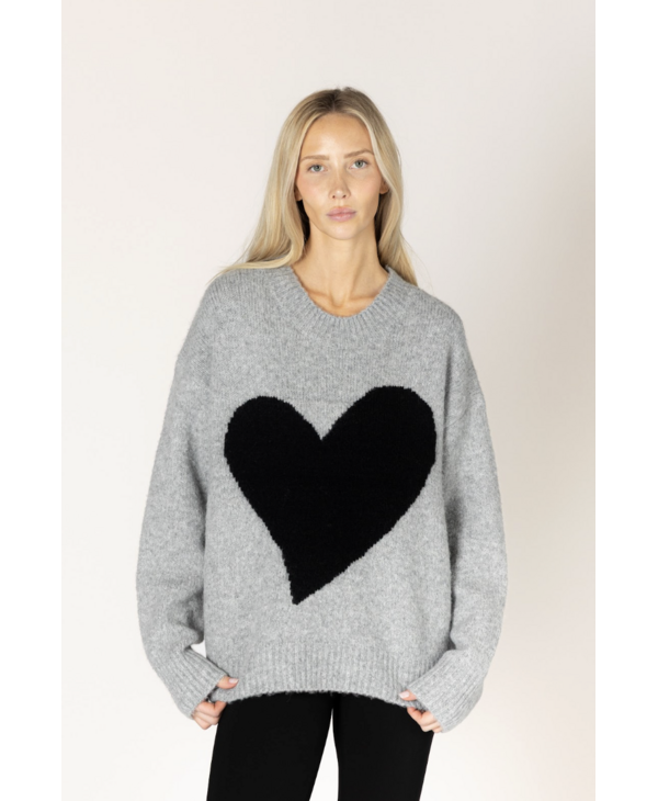 Lyla & Luxe Athena Crew Sweater