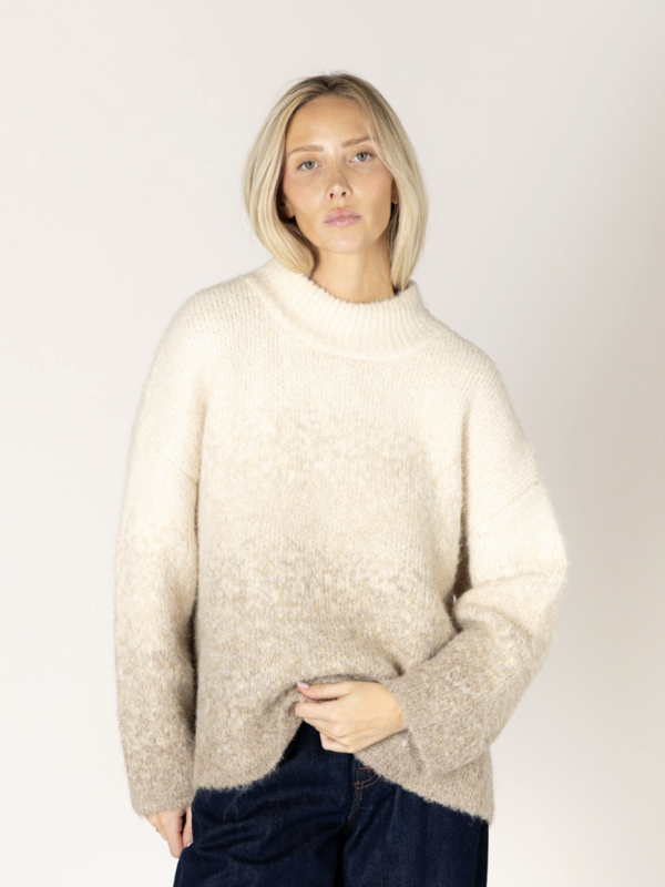 Lyla & Luxe Emma Sweater