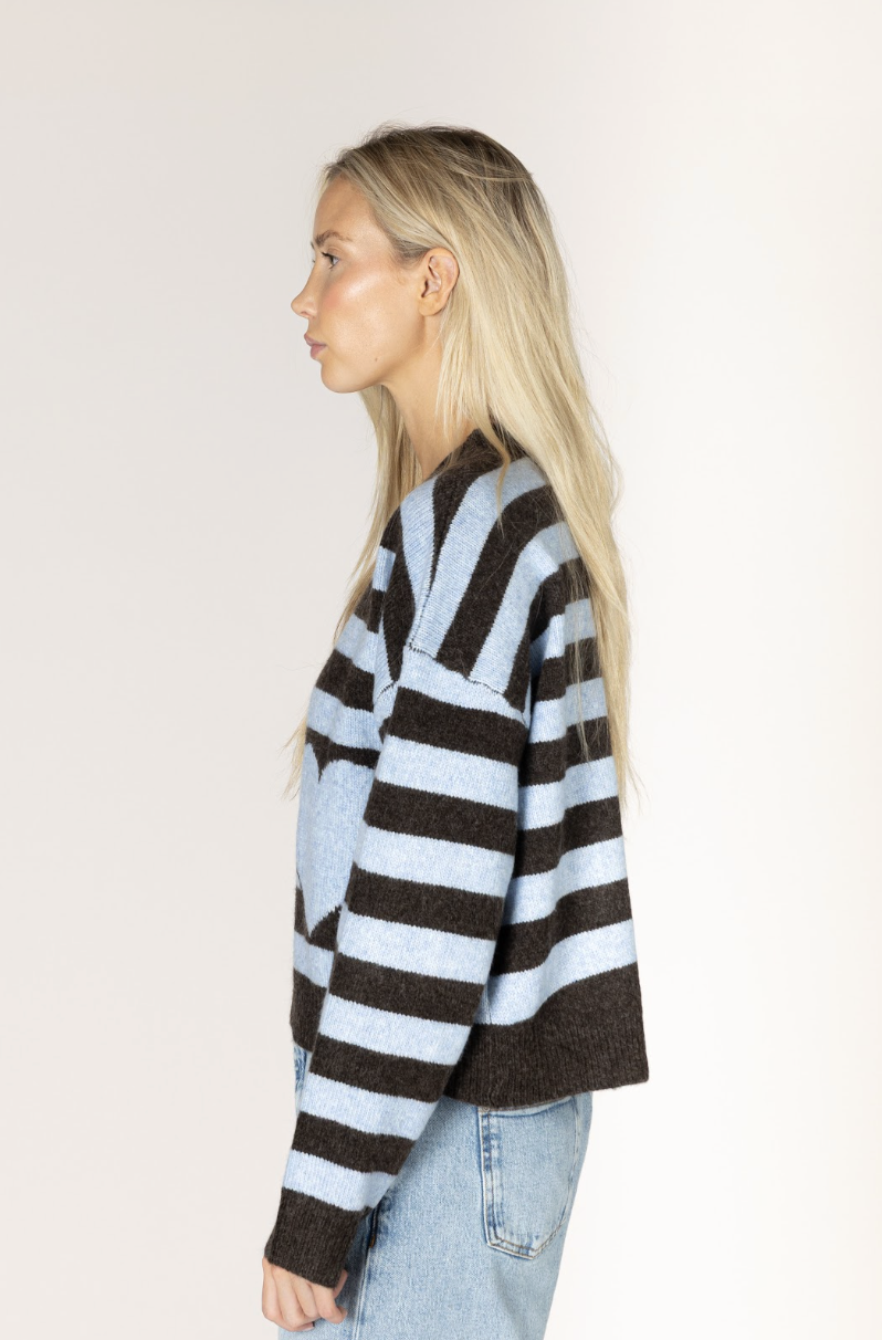 Lyla & Luxe Jessie Heart Sweater