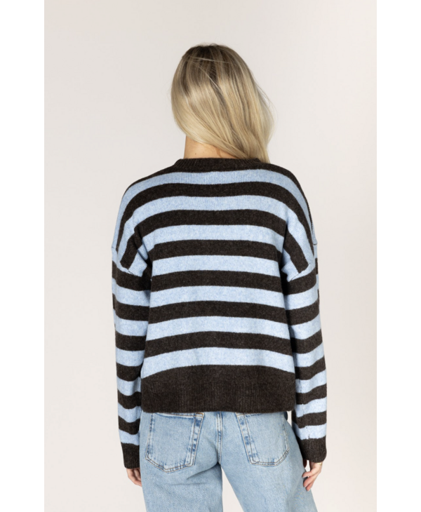 Lyla & Luxe Jessie Heart Sweater