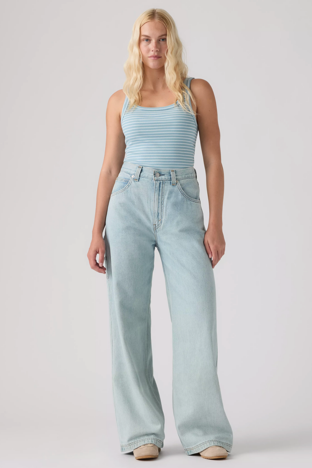Levi Strauss & Co. Cinch Baggy Carpenter, Abraided Art Jump