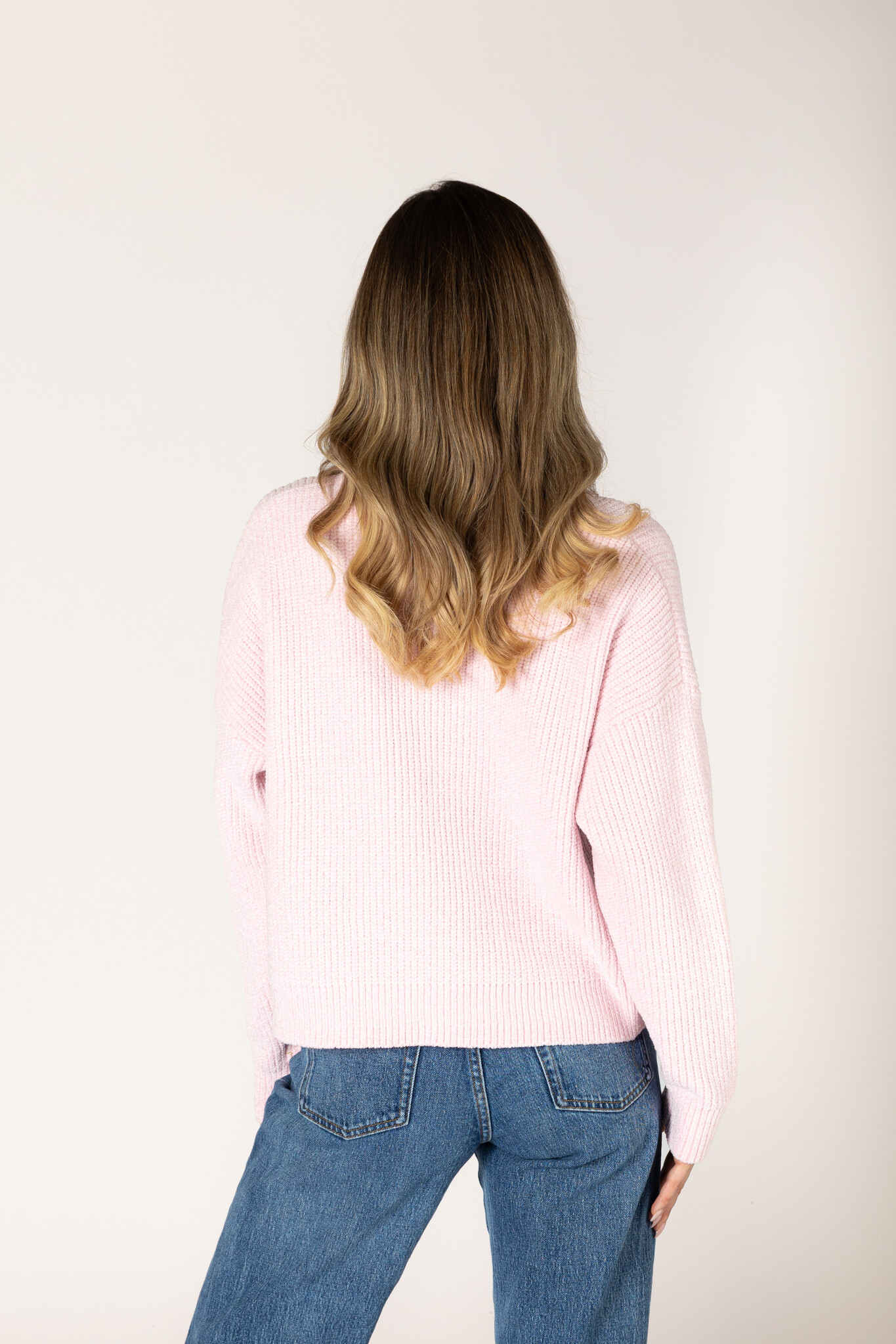 Lyla & Luxe Bobby Crew Sweater