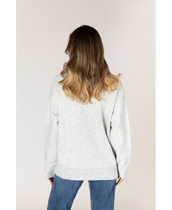 Lyla & Luxe Heart Crew Sweater