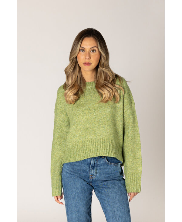 Lyla & Luxe Timmy Crewneck