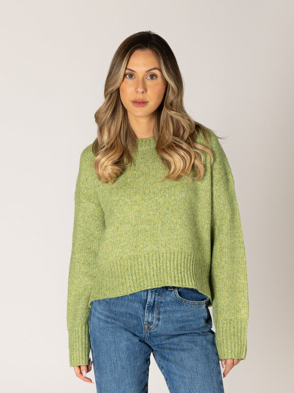 Lyla & Luxe Timmy Crewneck