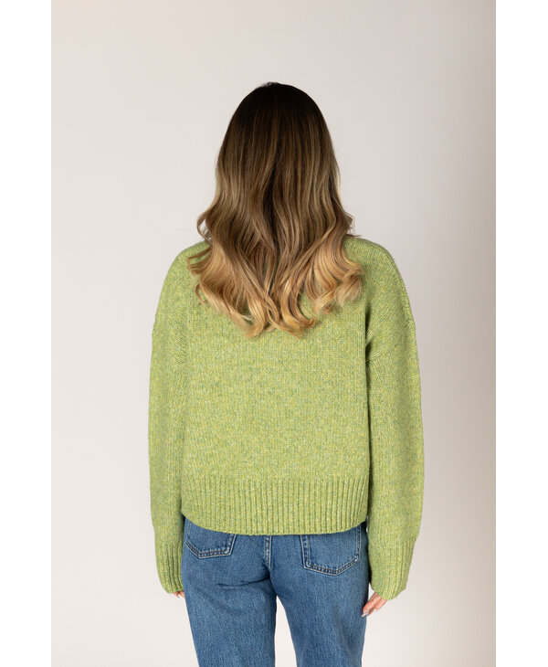Lyla & Luxe Timmy Crewneck