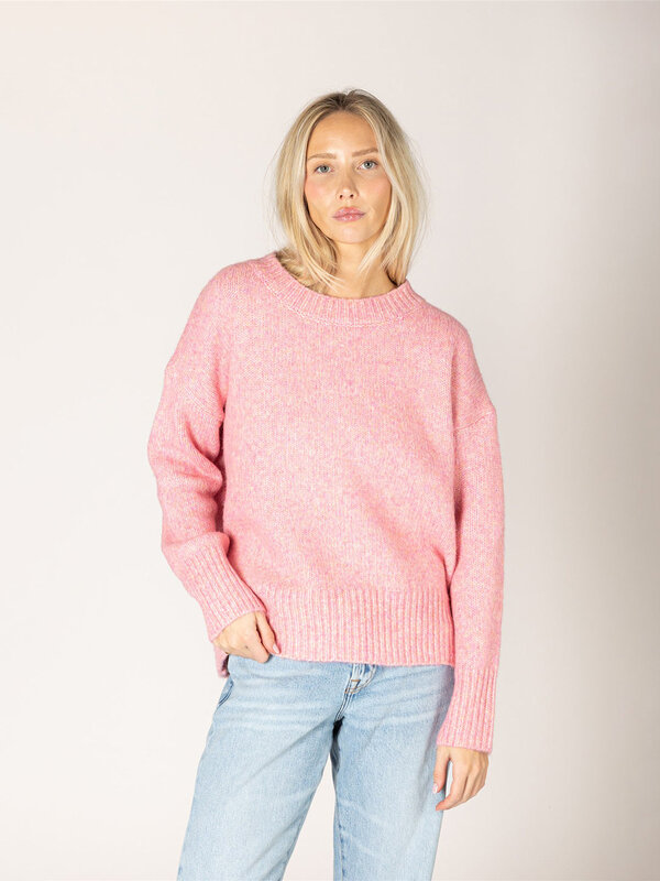 Lyla & Luxe Tanya Sweater
