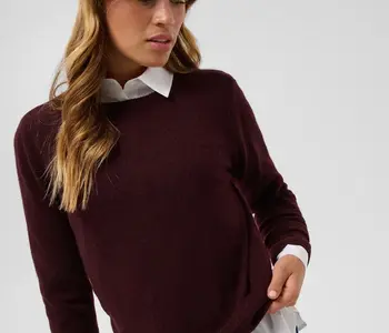 KAcashie Pullover