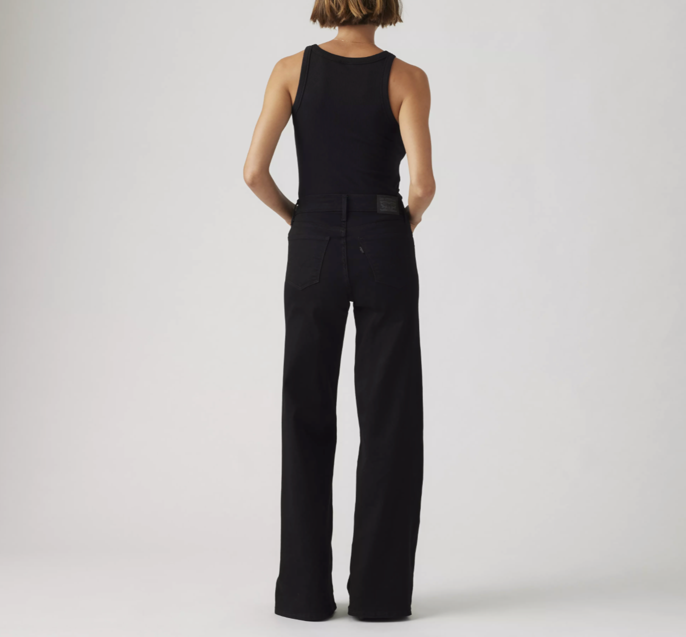 Levi Strauss & Co. 318 Shaping Wide Leg, Soft Black