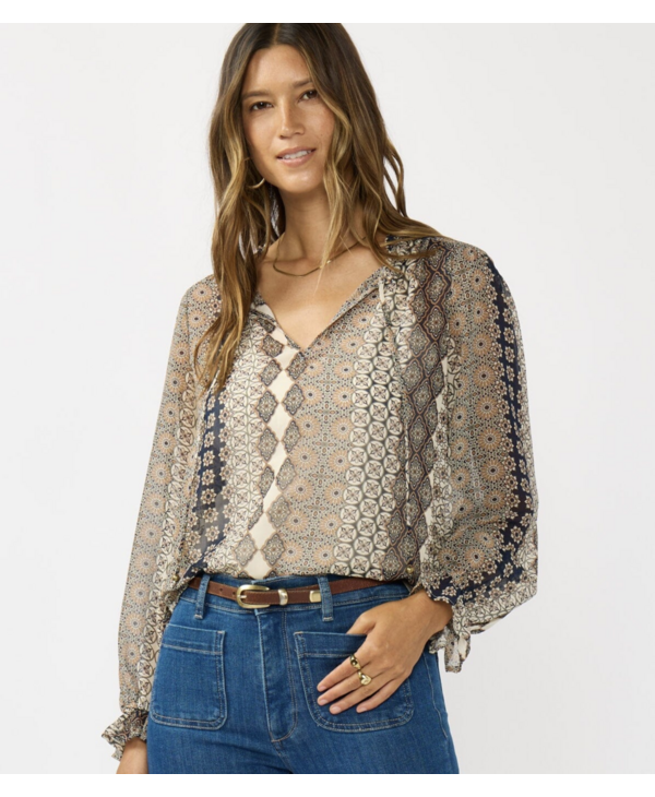 LOVESTITCH Sundance Blouse