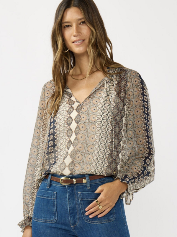 LOVESTITCH Sundance Blouse