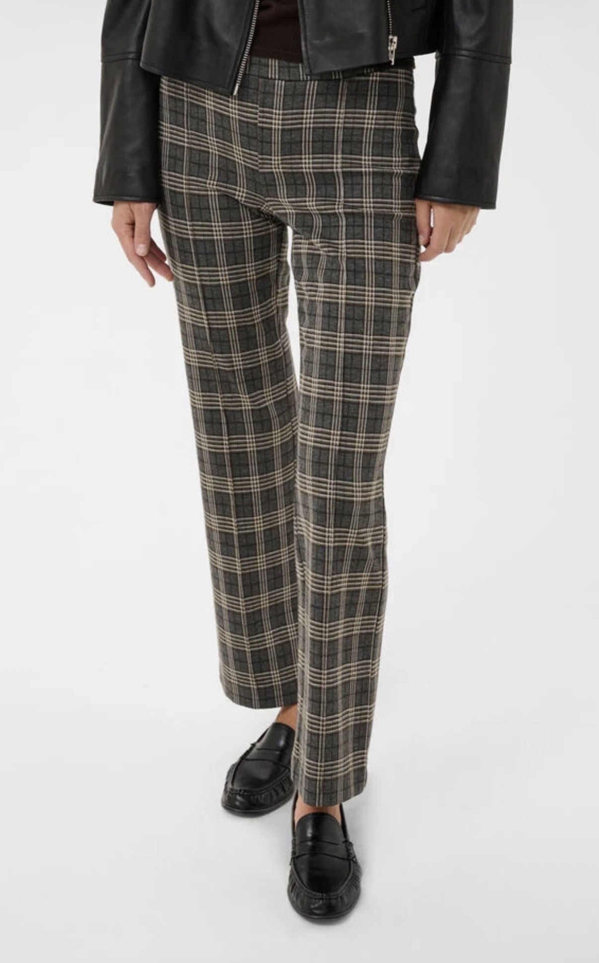 Part Two Pontas Pant