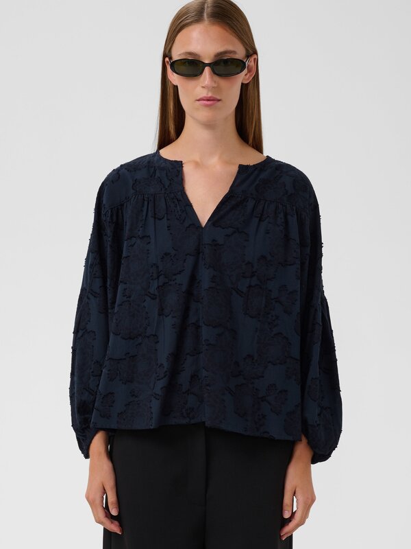 Soaked In Luxury SLAronia Blouse Gathered