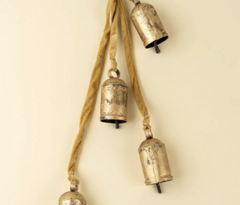 Vintage Velvet Bell Cascade